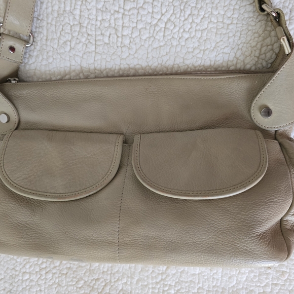 Tan Pebble Leather Shoulder Bag - Picture 3 of 14